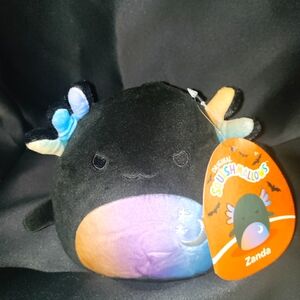 5" Zanda the Halloween Axolotl Squishmallow